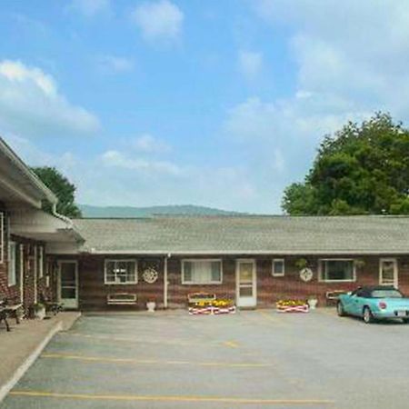 Judys Motel Bedford Exterior foto