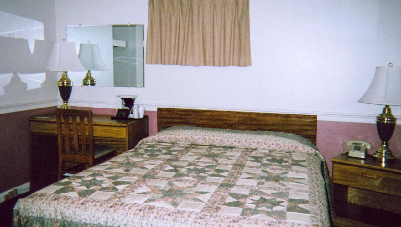 Judys Motel Bedford Exterior foto